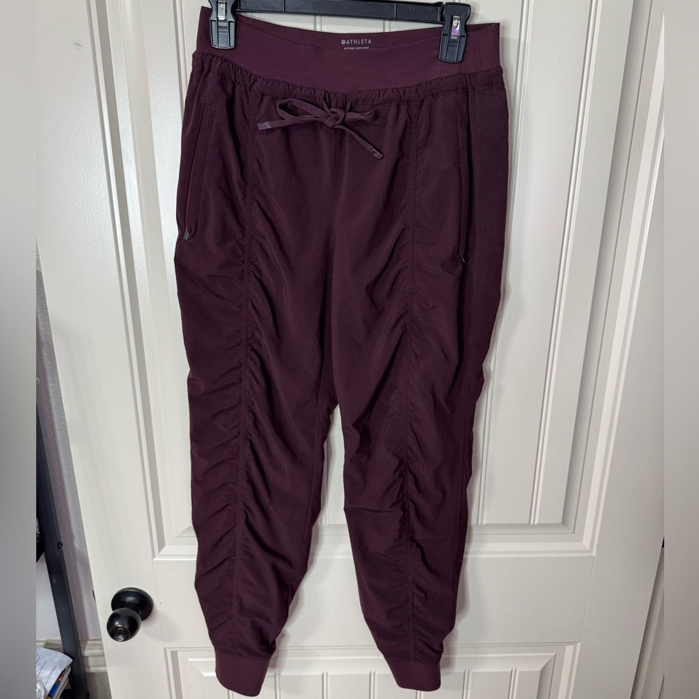 ATHLETA 💜 Attitude Lined Ruched Jogger Pant in Burgundy (Women’s Size 4) - Picture 7 of 11